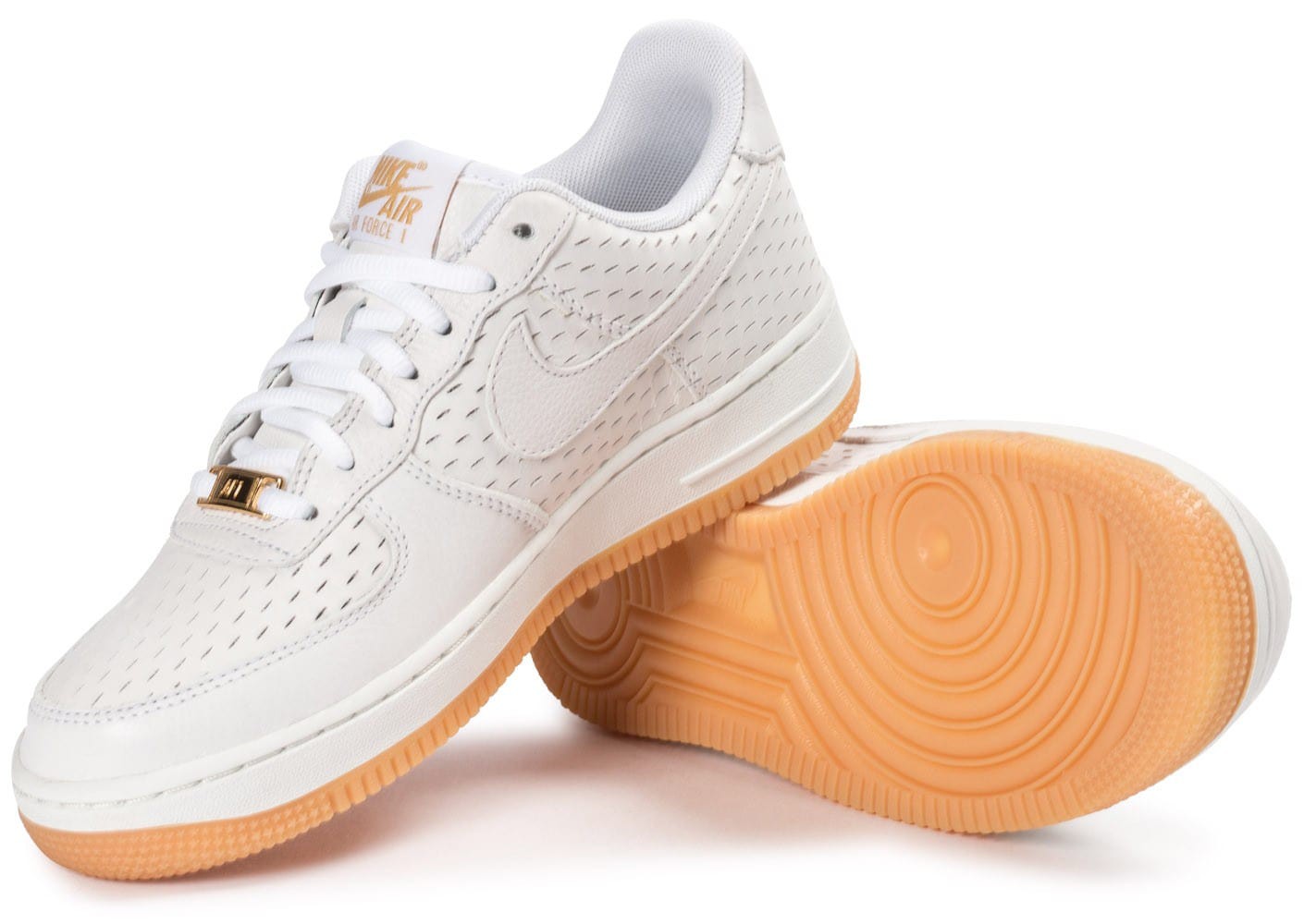 nike air force 1 noir semelle marron