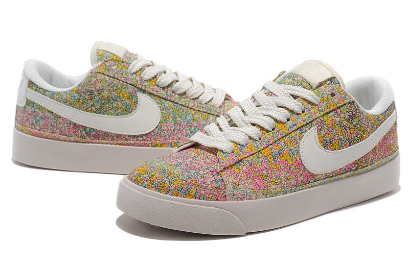 chaussure nike femme originale