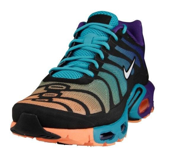 nike requin multicolore