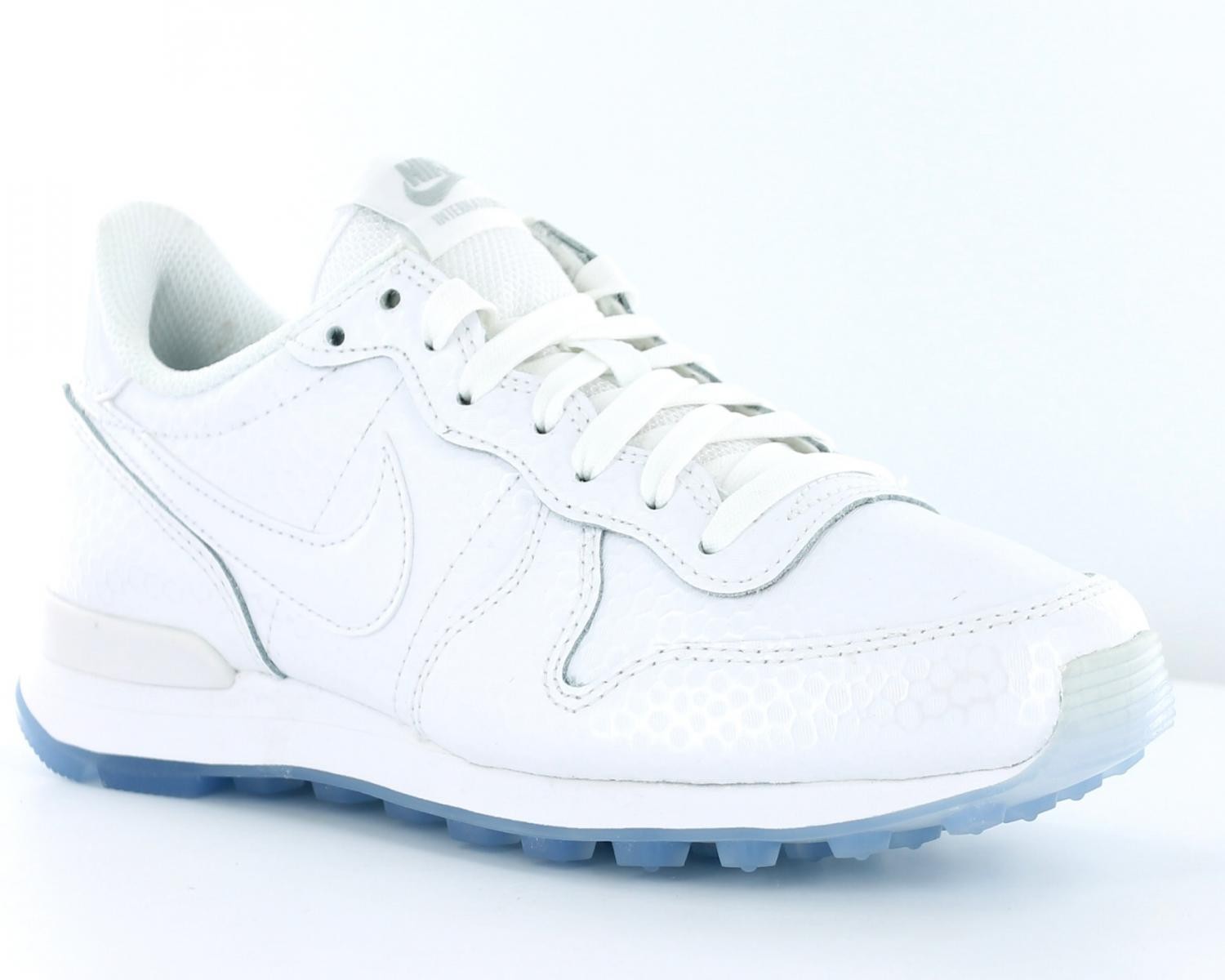 nike internationalist blanche